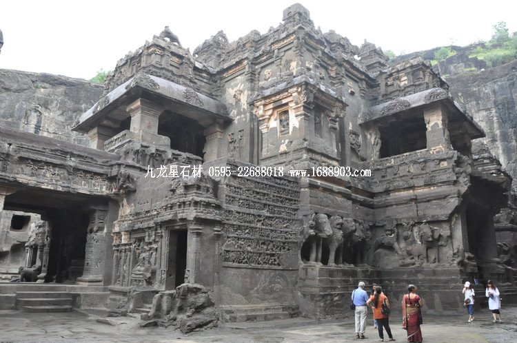 用一塊石頭雕刻出來的神廟 - 松花江的雪59-49 - 松雪的博客